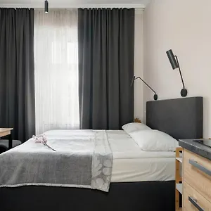 Very Berry - Glogowska 39-5 - Targowe, Self Check In 24h Apartament